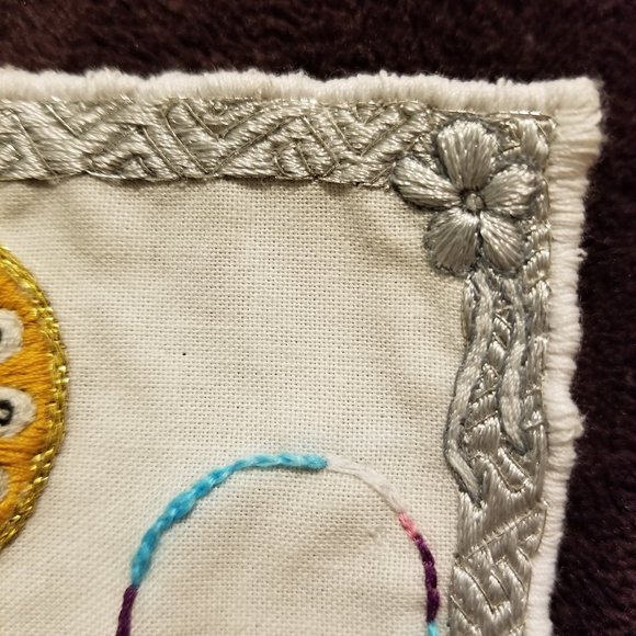 Labyrinth Emroidered Patch - Picture 4 of 5